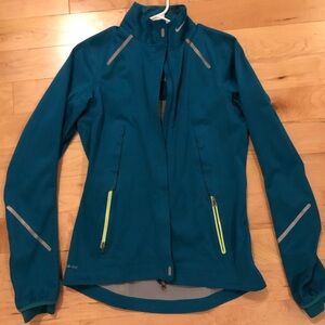 Nike Women’s Storm Fit Running Jacket - Small
